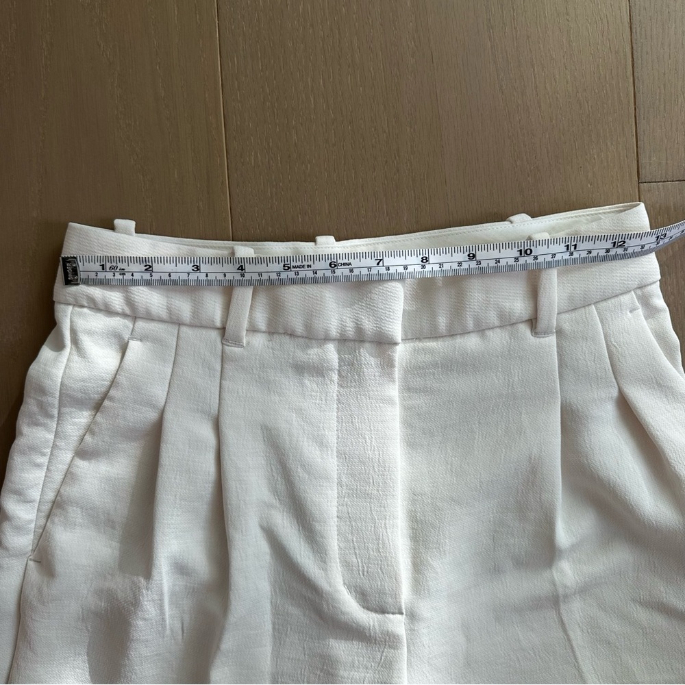 Aritzia Wilfred Cream Trousers - Picture 2 of 8